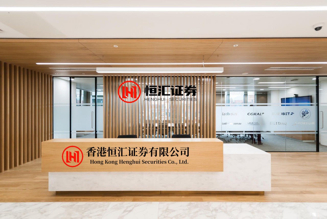 钱投网 在所有的节日食品中，就属月饼最奇怪